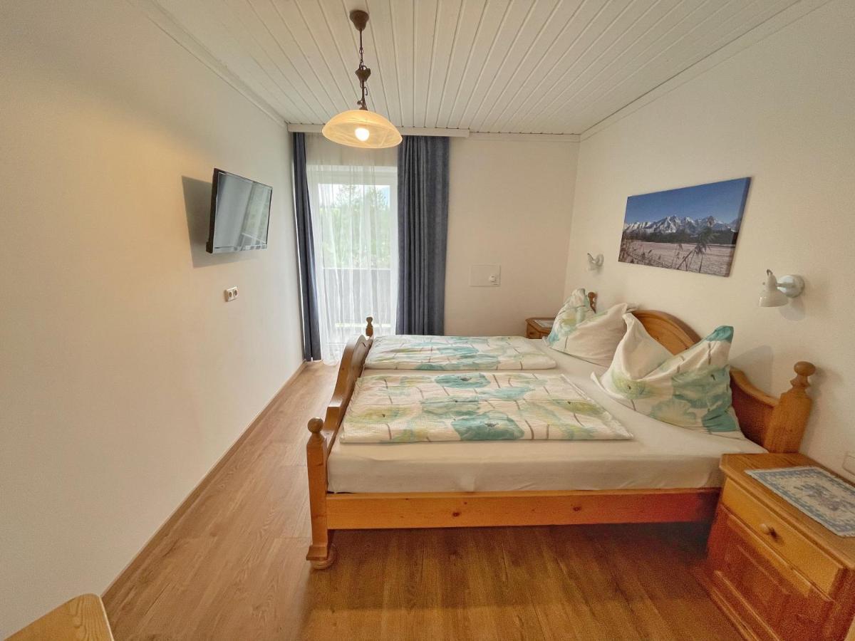 Pension Erlhof Saalfelden Εξωτερικό φωτογραφία